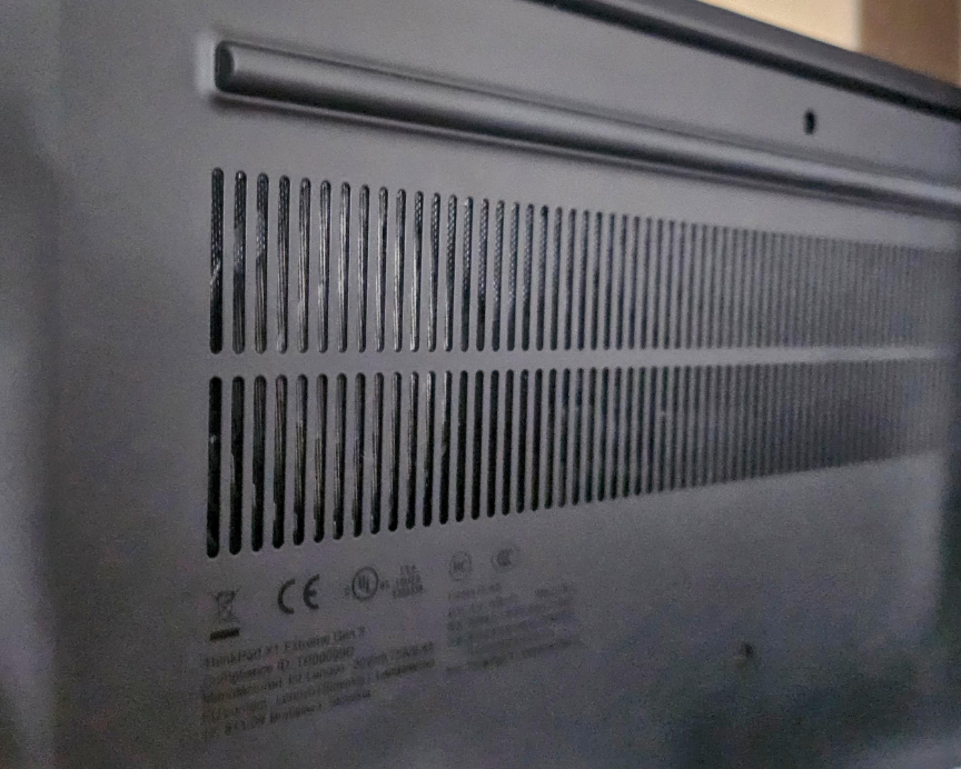 Rejilla de ventilación de un ordenador portátil