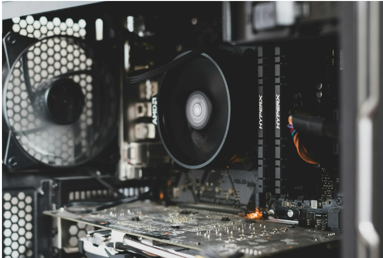 Ventilador pc a altas revoluciones