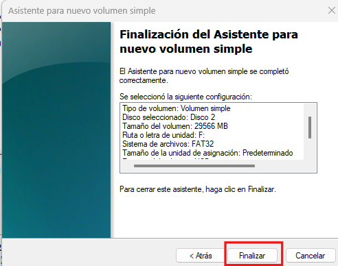 Finalización del asistente de creación de nuevo volumen de disco